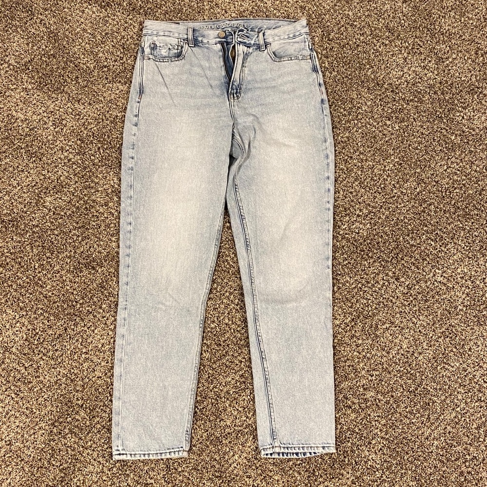 American Eagle Mom Jean